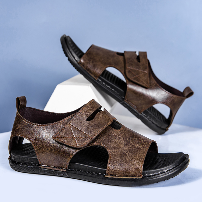 Sandalias de hombre de verano cuero zapatos casuales velcro ventilador zapatillas casuales cómodas zapatos de mediana edad