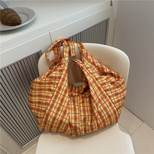 �S��y�������͹����ذ�Ů�������p�汳�μ������ͨ���p��ُ���