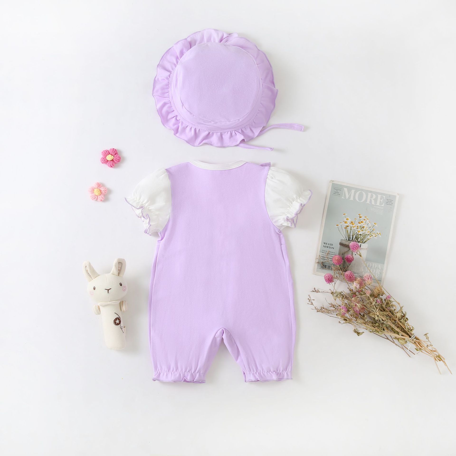 Bebé primavera y verano ropa recién nacido bebé niña mono un mes de edad cien días princesa salida mameluco forrado de lana