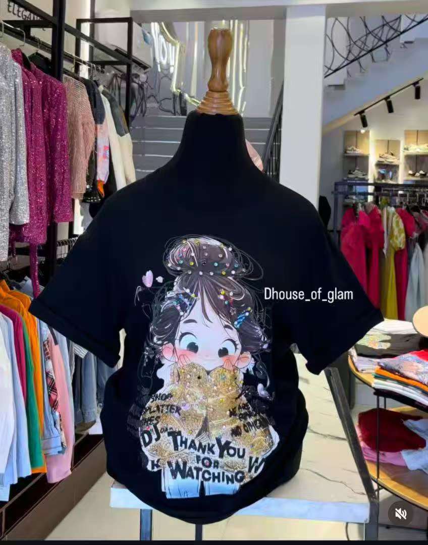 검은색