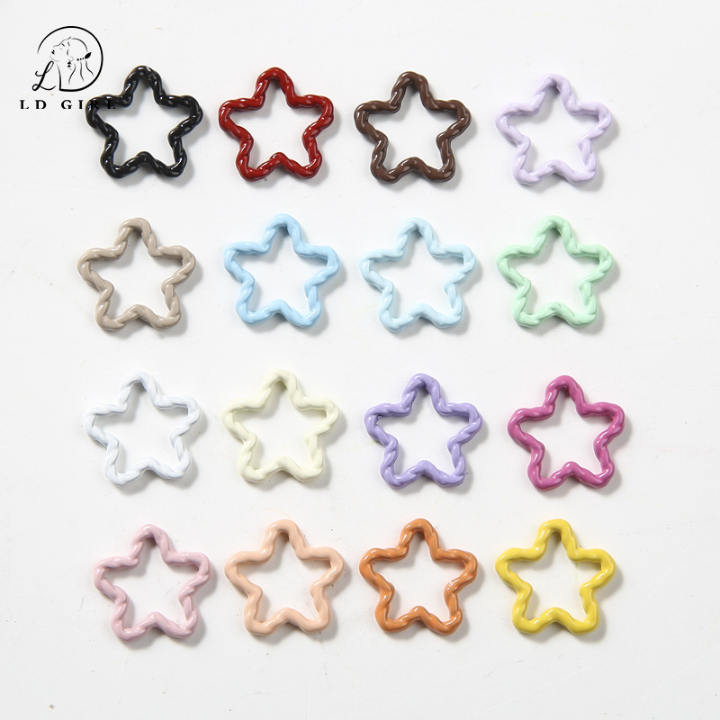 Hanging spray color paint five-pointed star closed ring DIY mobile phone chain accessories twist closed ring hanging ring material Hanging spray color paint five-pointed star closed ring DIY mobile phone chain accessories twist closed ring hanging ring material