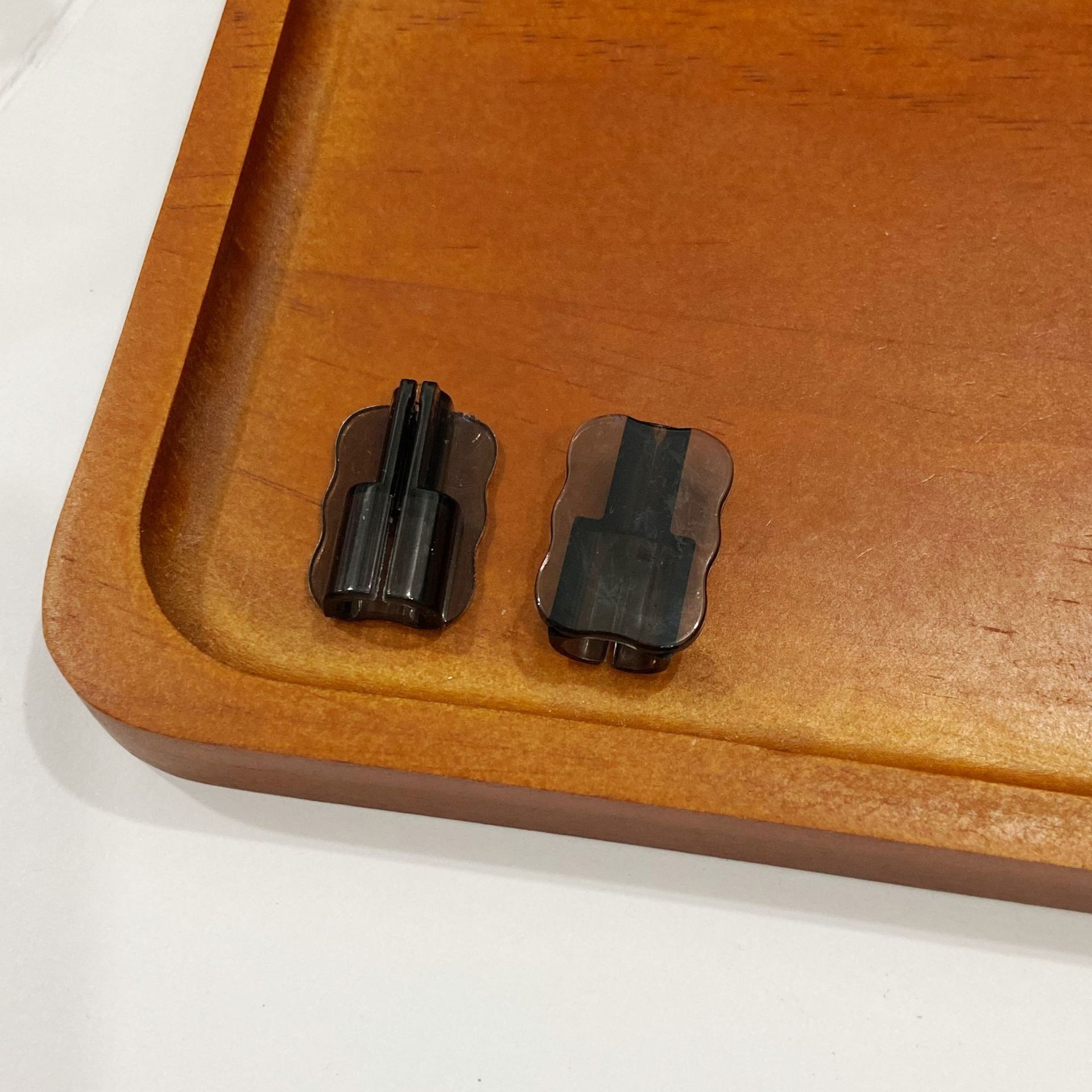 Fabricante al por mayor para Apple Android cargador cable de datos cubierta de cable picador de cable anti-ruptura cubierta de cabeza de carga