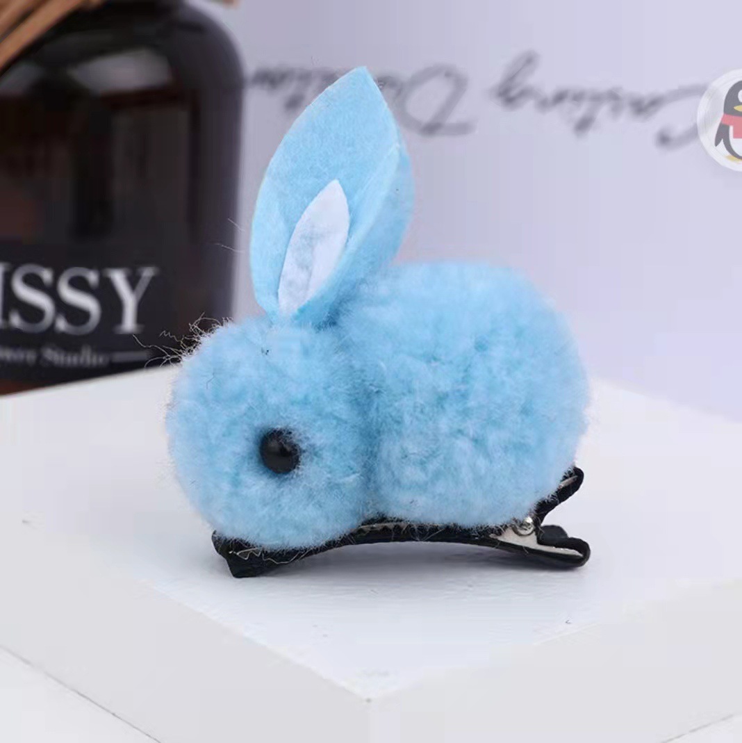 Blue rabbit, hairgrip