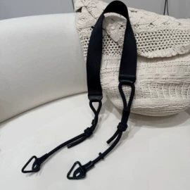 手机挂绳;相机背带