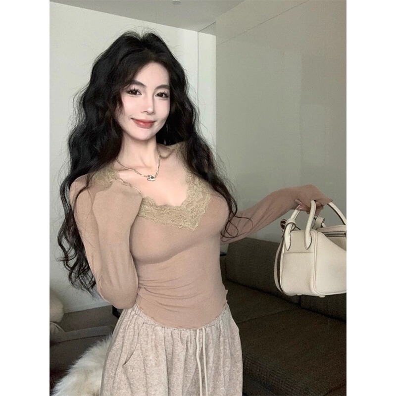 2024 New Develvet Pure Desire Lace V-neck Base T-shirt Women's Autumn and Winter Slim-fit Slimming Stretch Inner Short Top 2024 New Develvet Pure Desire Lace V-neck Base T-shirt Women's Autumn and Winter Slim-fit Slimming Stretch Inner Short Top