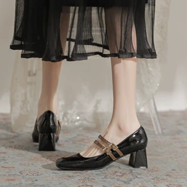 女式时装单鞋;高跟凉鞋;女式皮靴