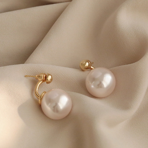 925 silver needle pearl earrings, feminine geometric earrings, light luxury niche design, high-end personalized earrings wholesale