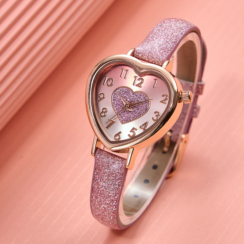 New creative women's fashion love shape student watch niche heart-shaped belt Women's quartz watch