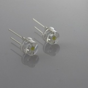 Factory direct F8 straw hat big bracket 8MM big bracket straw hat white lamp LED lamp beads 0.5W light emitting diode