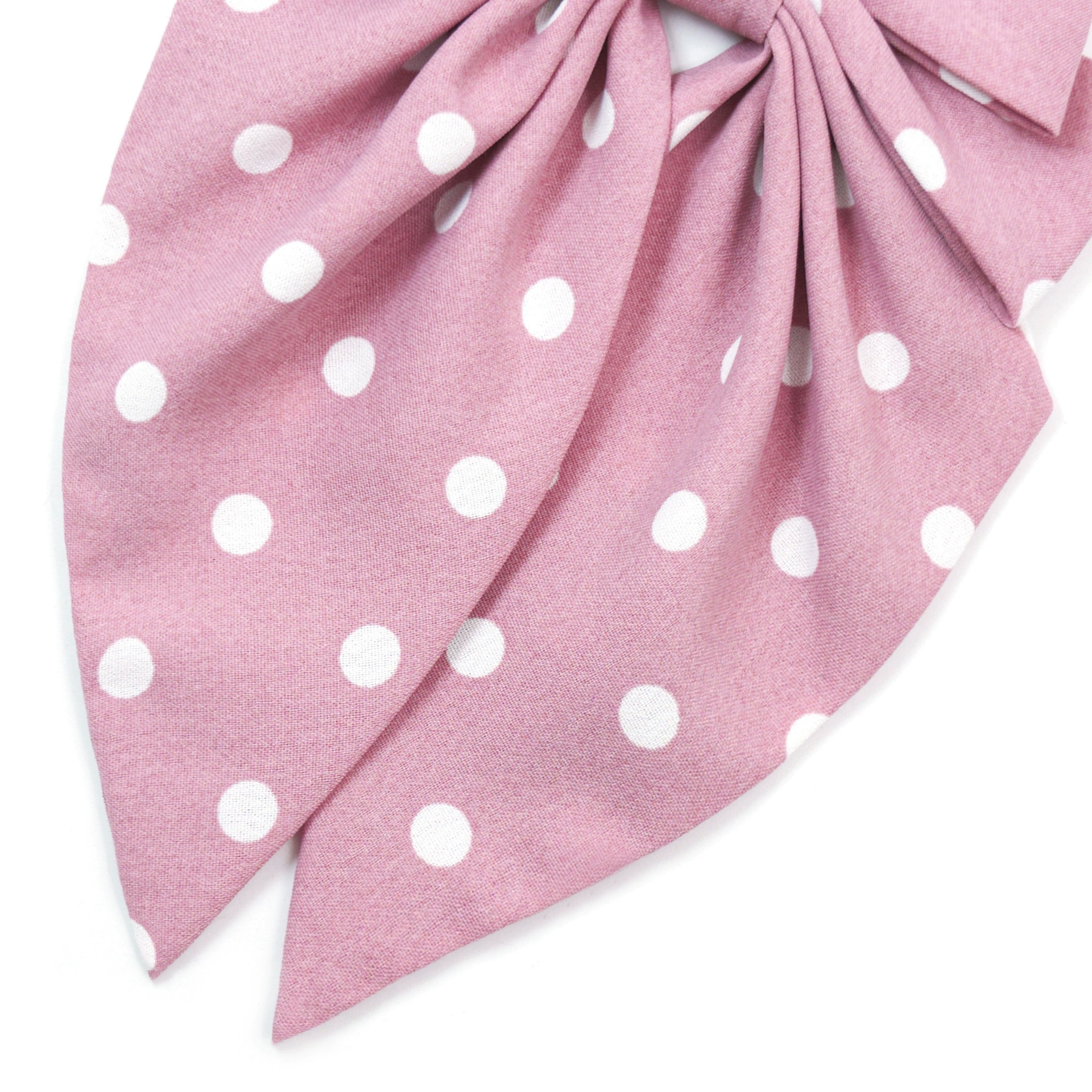 Genuine Japanese student pleated skirt, bow tie with bow for elementary school students
