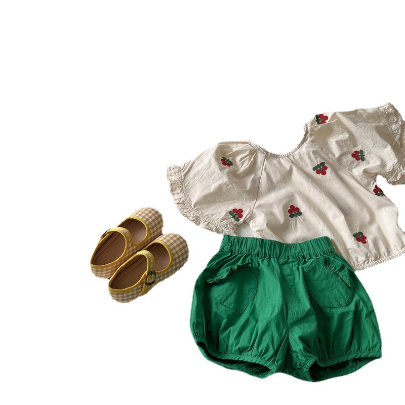 Camisa bordada muñeca 2022 verano nuevo estilo coreano manga de soplo pullover niñas estilo occidental ropa superior