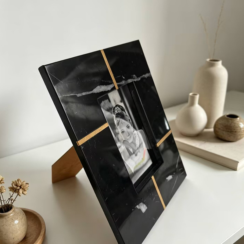 Light Luxury Marble Gold-Edged Photo Frame, High-End Desktop Display, Vintage Photo Decoration for Living Room and Bedroom Light Luxury Marble Gold-Edged Photo Frame, High-End Desktop Display, Vintage Photo Decoration for Living Room and Bedroom