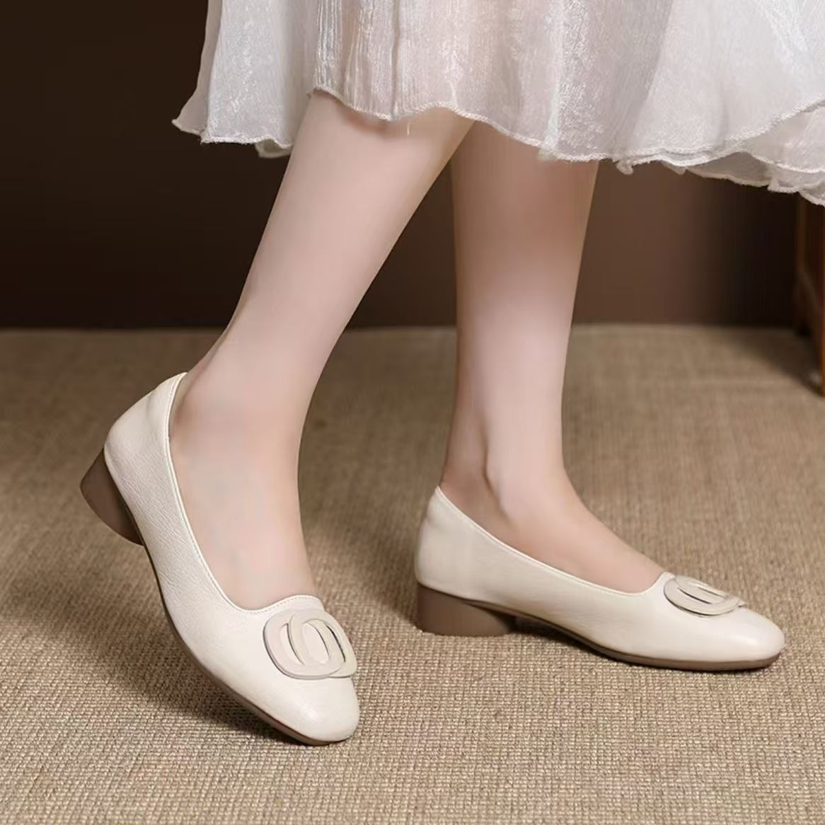 2026 primavera nueva variedad de zapatos Bean, zapatos de cuero suave, zapatos de cuero suave de suela plana, zapatos de cuero suave cuadrados, zapatos simples
