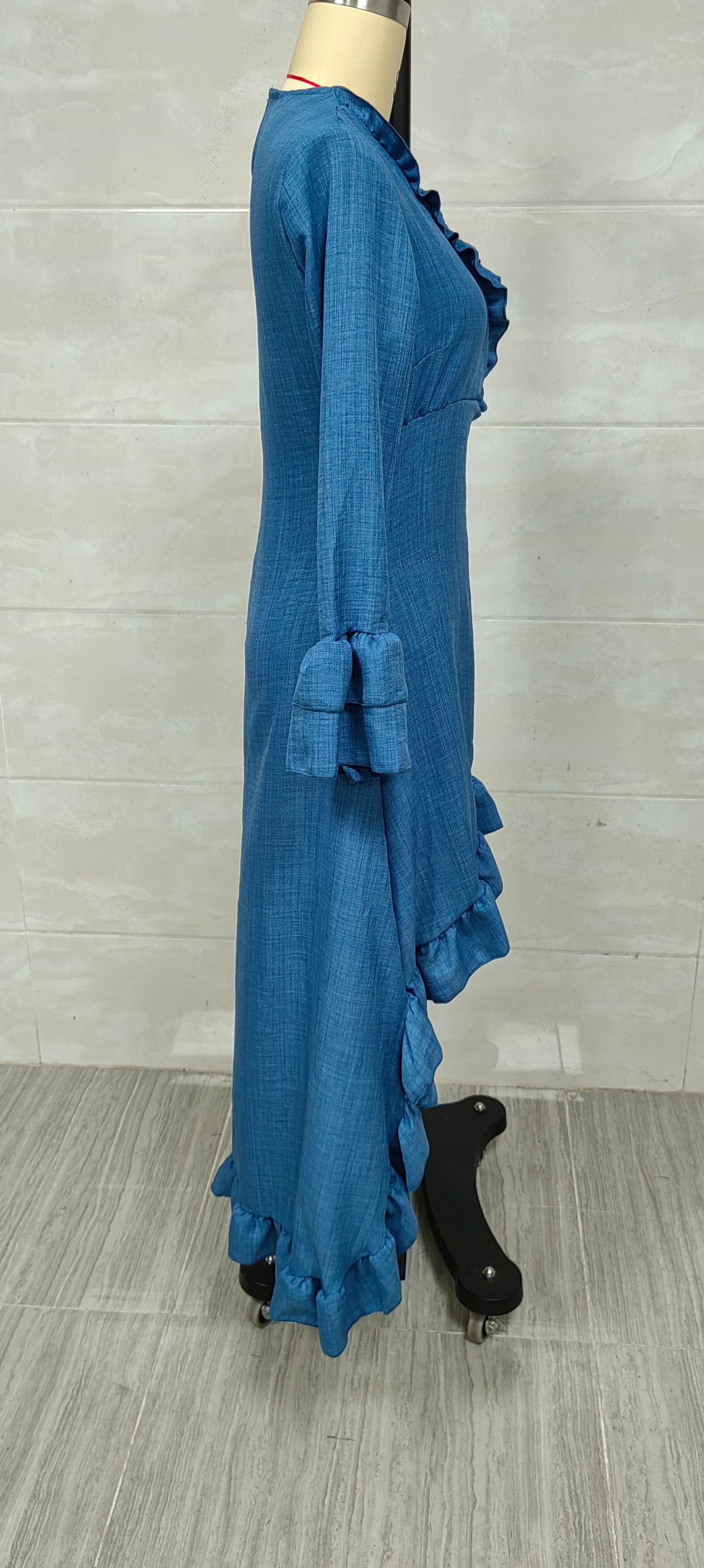 Böhmisches Langarm Maxi-kleid Mit V-ausschnitt Und Rüschensaum_voghion.com