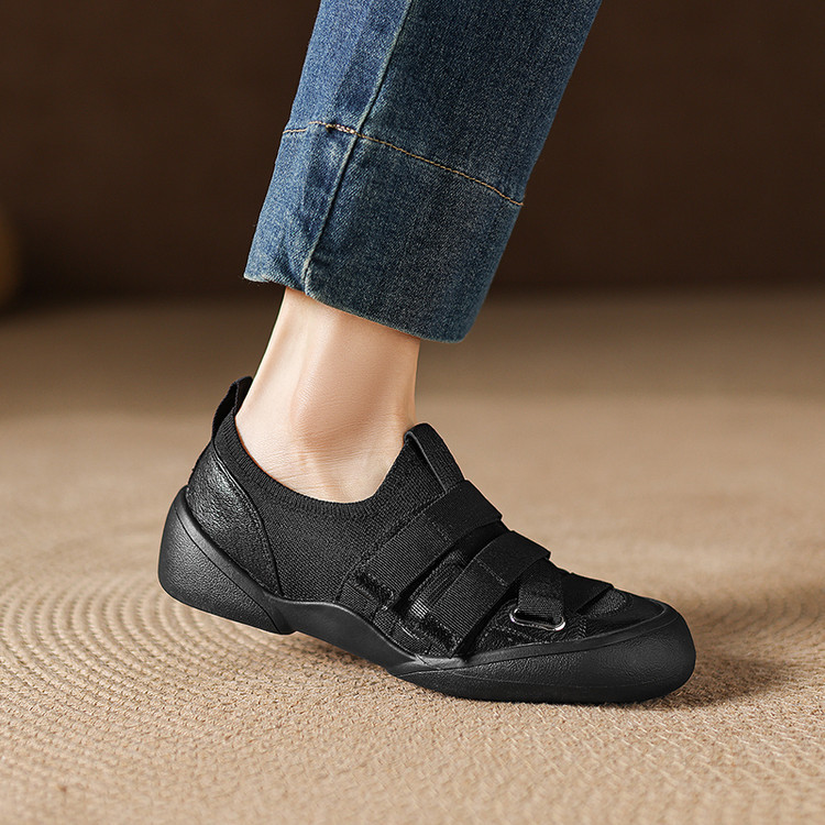 Giày sneaker nữ chunky đế dày da dê phối màu cao cấp — màu đen, màu trắng ngà chi tiết 56