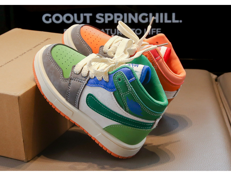 Children's Mid Top Leather Board Sneakers For Girls And Boys_voghion.com