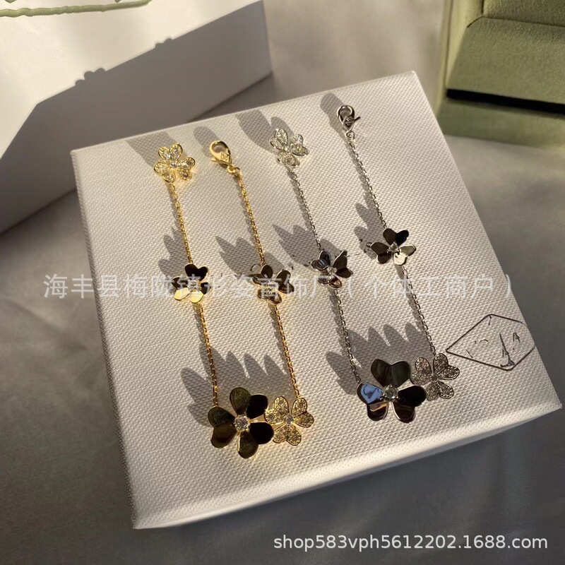Vanjia Clover Five Flowers Full Diamond Glossy Single Diamond Bracelet Women's Light Luxury Trendy Hand Jewelry Dropshipping Factory Direct Sales