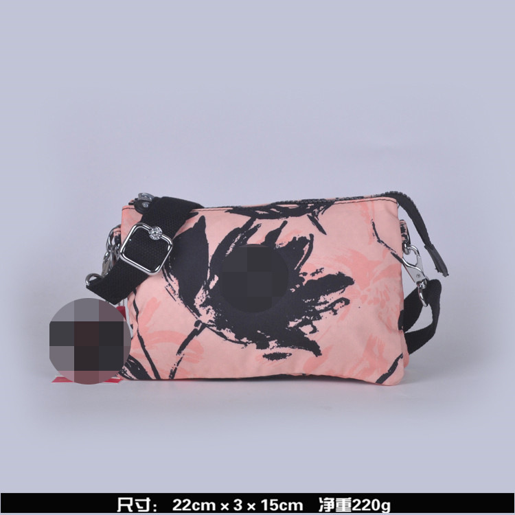 핑크 산호 꽃 프린트