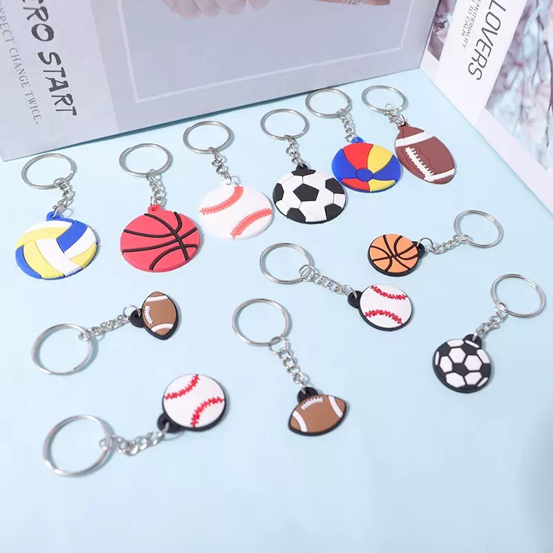 Llavero de fútbol, deportes, pelota, dibujos animados, PVC, goma suave, mochila escolar, accesorios de regalo, explosión transfronteriza de Amazon