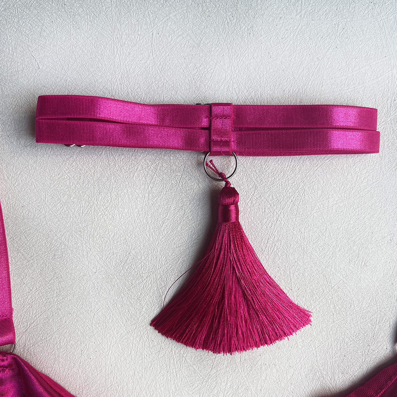 Originelles Design, neue Europa und die Vereinigten Staaten, lustige Satin-Tasche, Hüftfransen, neue Damenmode, lustige Unterwäsche_voghion.com