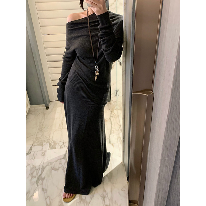 [No Returns or Exchanges] Slant-Neck Off-Shoulder Knit Top + Casual A-Line Cashmere Skirt Two-Piece Set Y348+Y349