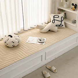 沙发垫/套;狗狗窝/笼/垫;飘窗垫