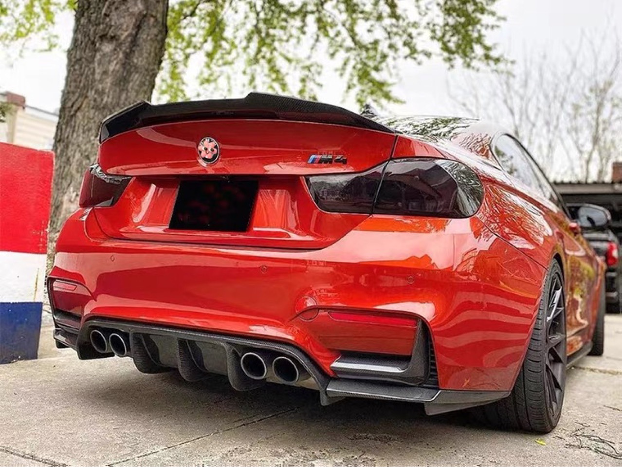 Suitable for Bmw F80F82 Rear Lip M3M4 Modified V-Style Three-Stage Tail Lip Rear Spoiler Small Surround Kit