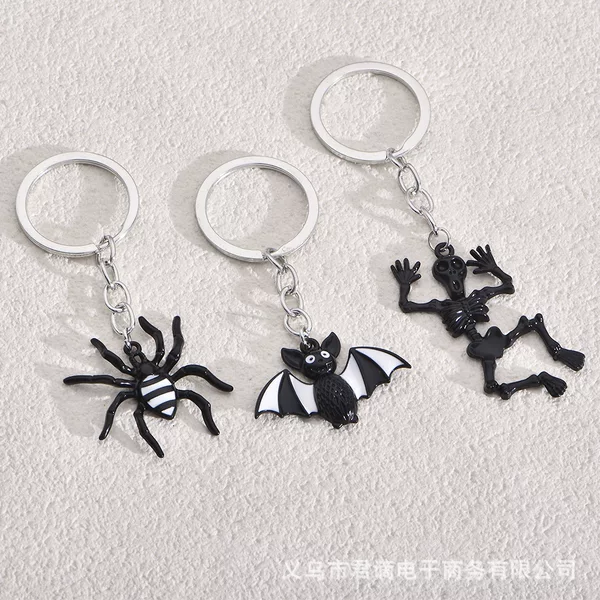 Cross-Border Skull Keychain Halloween Funny Animal Bat Cat Personalized Cartoon Pendant Alloy Dripping Oil Spider