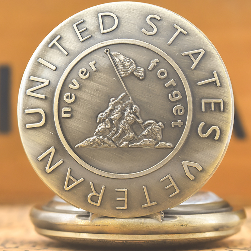 Limited Edition Commemorative Pocket Watch United States Veteran American Veteran Necklace Flip Quartz Pocket Watch