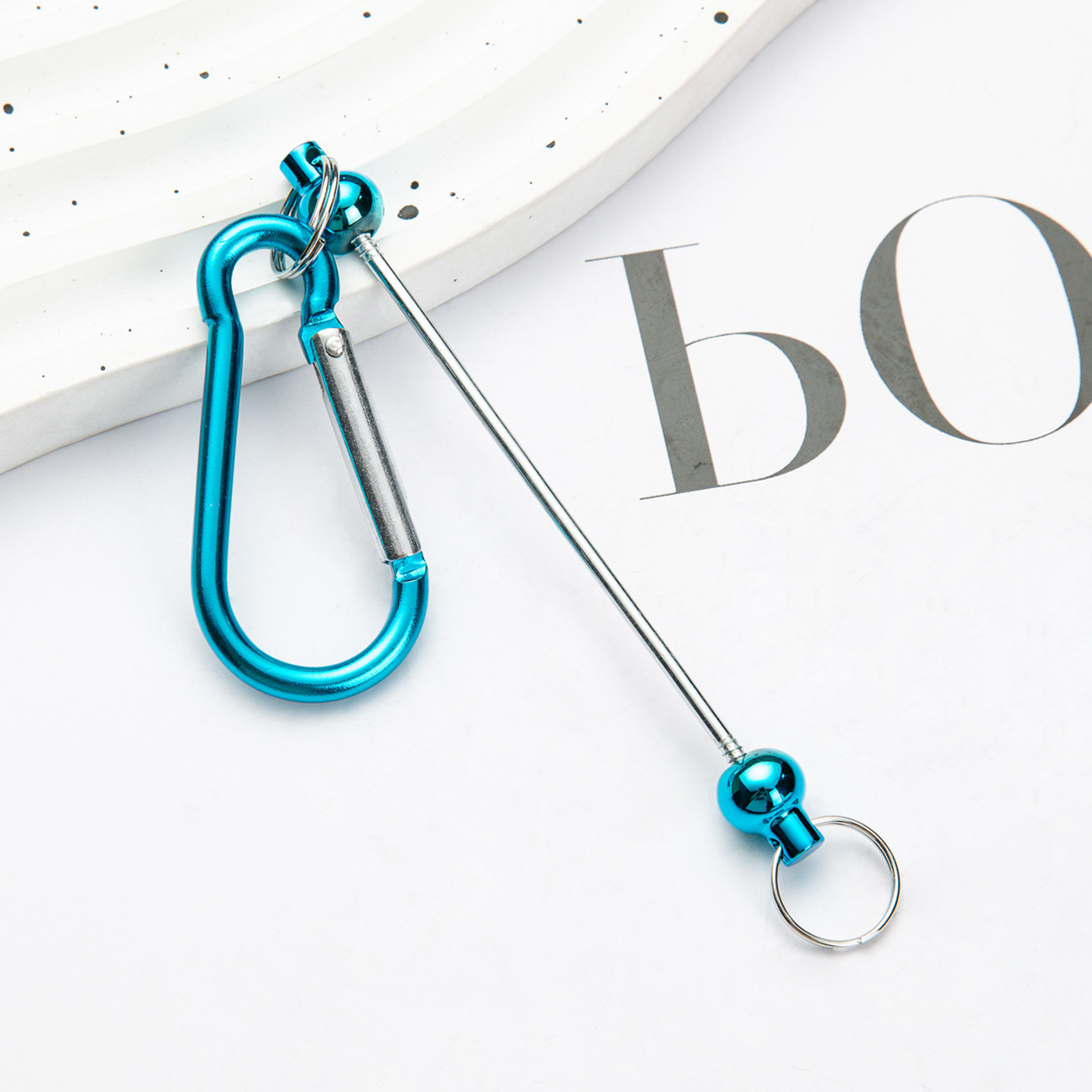 Nuevo botón de montaña DIY cuentas al por mayor mochila colgantes de metal botón de montaña en stock puede ser cuentas botón de montaña multicolor