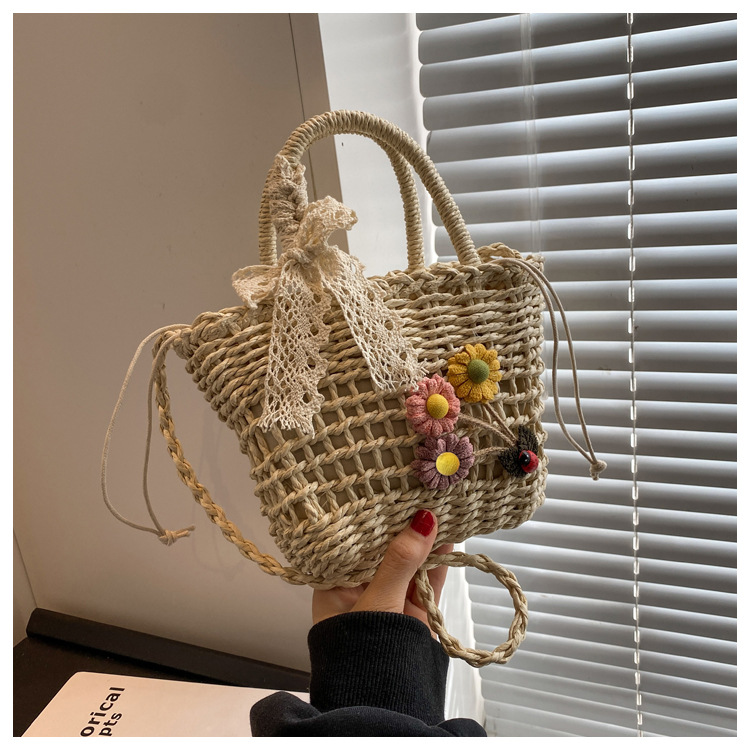 Women's Small Spring&Summer Straw Flower Vacation Beach Weave String Straw Bag display picture 38