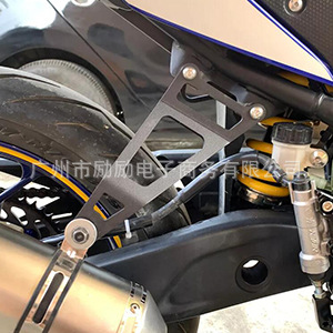 Suitable for Yamaha Yzf-R3 R25 Mt-03 Mt-25 Modified Rear Pedal Bracket Exhaust Pipe Hanger Accessories
