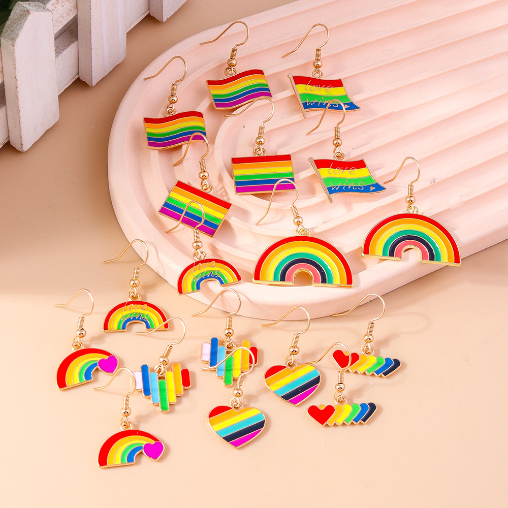 8g Weight Alloy Ear Needle Material Drop Earrings Classification 1 Pair Quantity Outdoor, Daily Occasion Zinc alloy Material Love, Rainbow, Heart Shape Pattern All Seasons Season Women's Gender Polished Finish Elegant, Korean Style Style 1 Pair Elegant Korean Style Love Rainbow Heart Shape Zinc Alloy Drop Earrings 无