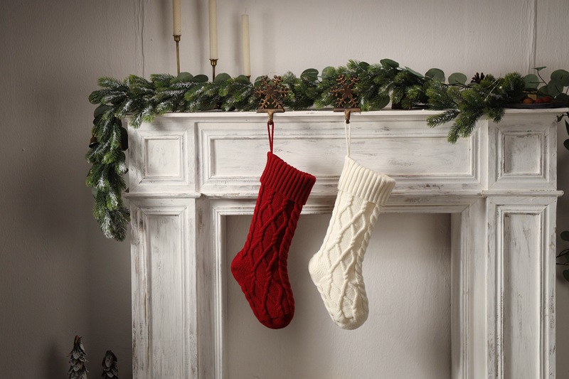 Forniture per ciondoli decorativi in filato da regalo fai da te lavorate a maglia, grande sacchetto per caramelle, doppio set di calzini di Natale a forma di diamante_voghion.com