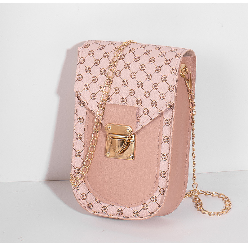 Women's Small Pu Leather Color Block Fashion Square Lock Clasp Crossbody Bag Chain Bag display picture 4