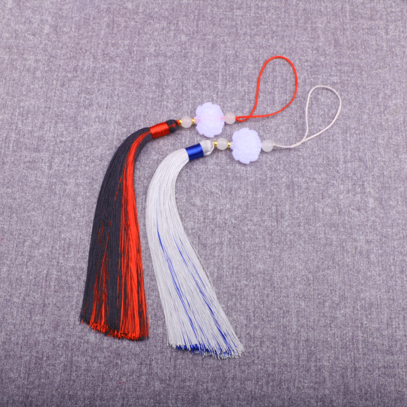 Two-color Chinese Hanfu with tassels