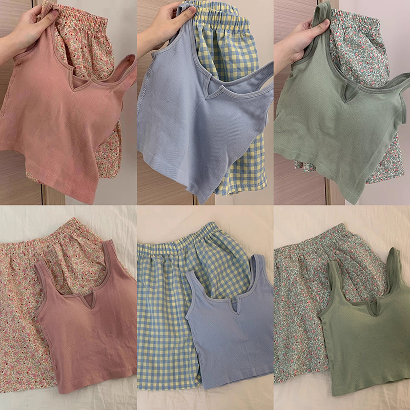 Summer Floral thread pajamas women's vest with chest pad outer wear breathable stretch strap bottoming suit homewear Summer Floral thread pajamas women's vest with chest pad outer wear breathable stretch strap bottoming suit homewear