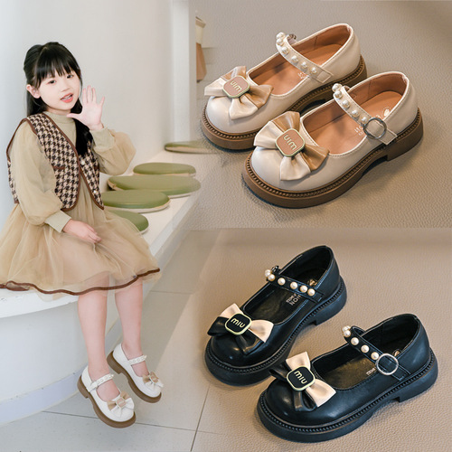 Girls' Summer Sandals 2024 New Children's Fashion Princess Shoes for Older Girls Non-Slip Soft Sole Small Leather Sandals