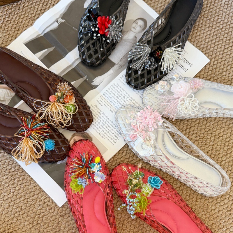Large-Hole Crystal Shoe Flower Mesh Flat Sandals with a High-End Feel, Korean Jelly Shoe Decoration, High-End Light Luxury Shoe Flower for Evening Wear Large-Hole Crystal Shoe Flower Mesh Flat Sandals with a High-End Feel, Korean Jelly Shoe Decoration, High-End Light Luxury Shoe Flower for Evening Wear