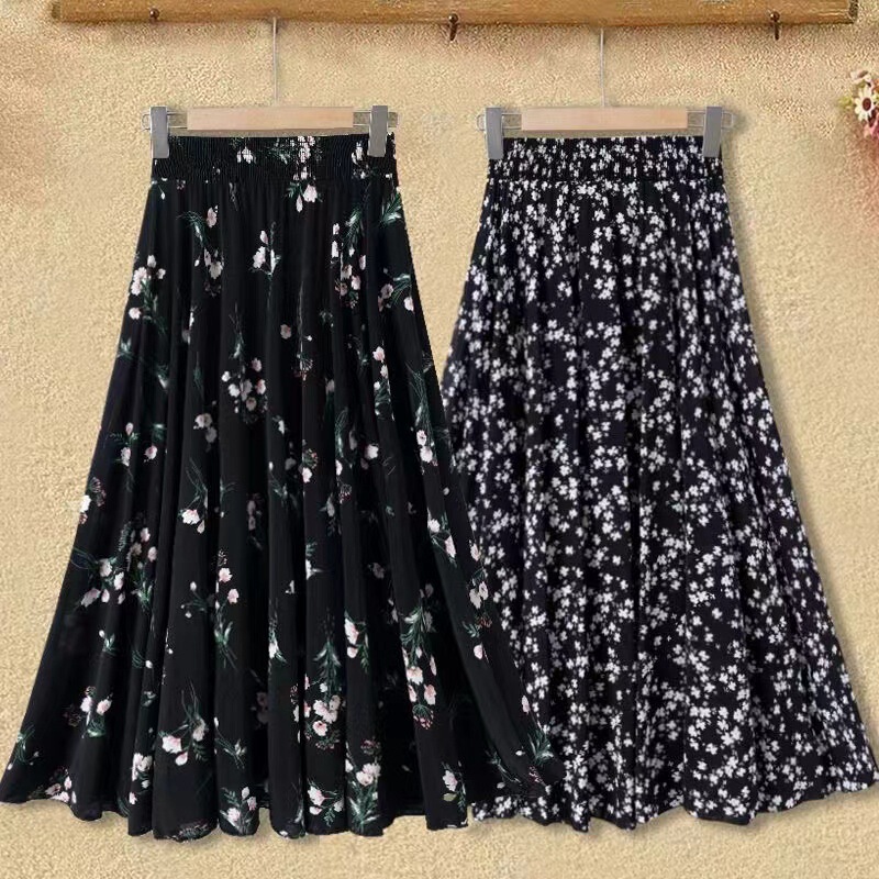 Middle-aged and elderly mother skirt new elastic high waist color dress summer long 73 long square dance thin