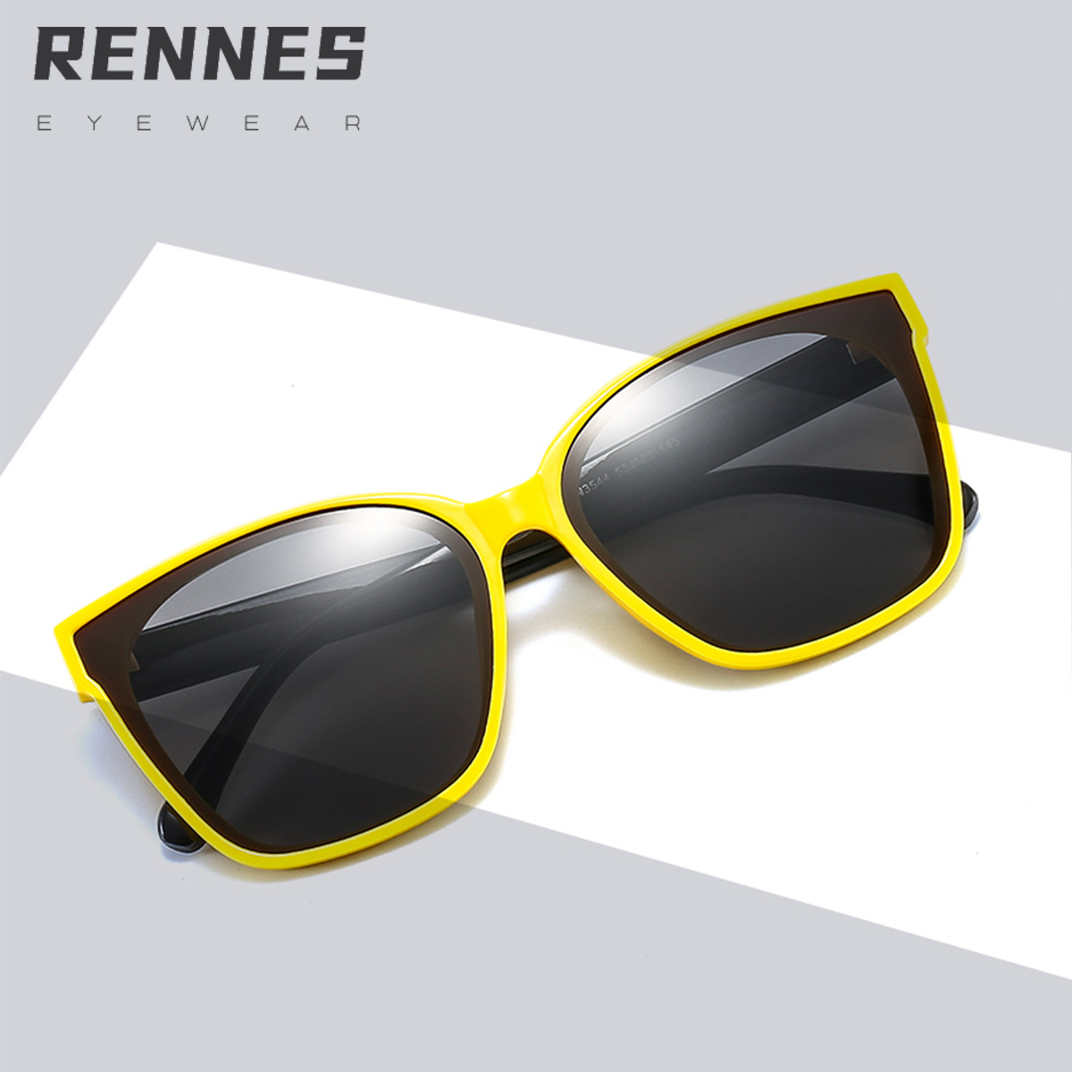 2021 nuevas gafas de sol de Marco grande retro de las mujeres Pequeño Libro Rojo cara redonda simple cuadrado cóncavo estilo Street shot gafas de sol 3544
