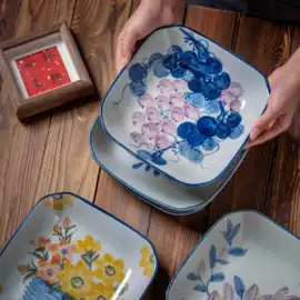 碗;盘;装饰花瓶