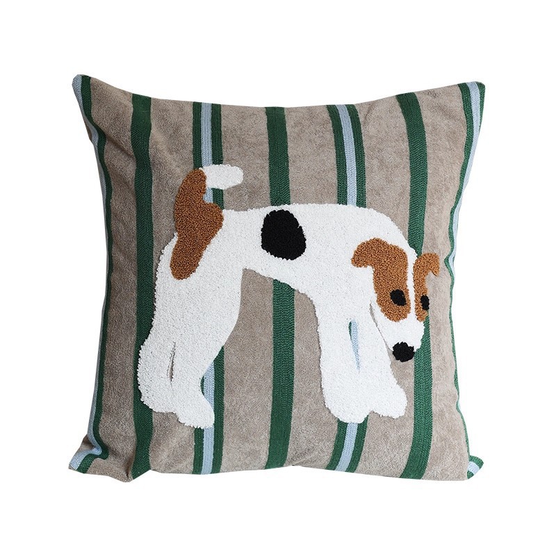 Un estilo medieval nórdico pequeño hermoso animal nocturno gato toalla de industria pesada bordada bordada desmontable almohada de cintura almohada