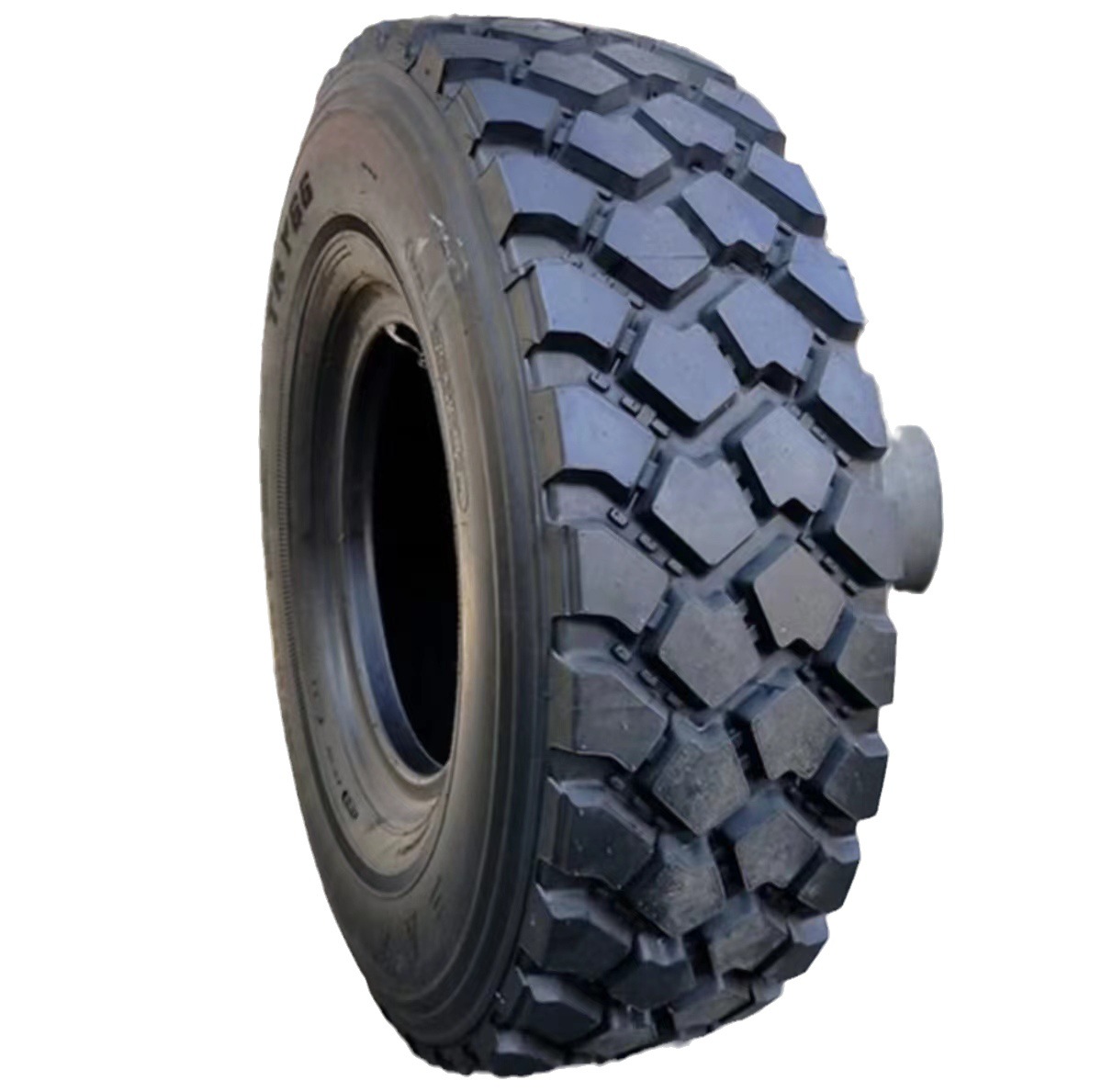 三角军车315/70R22.5 335/70R22.5 365/70R22.5 10R22.5 13R22.5