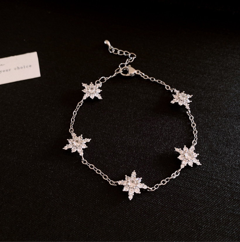 Pulsera de amor solar de circón galvanizado en oro real