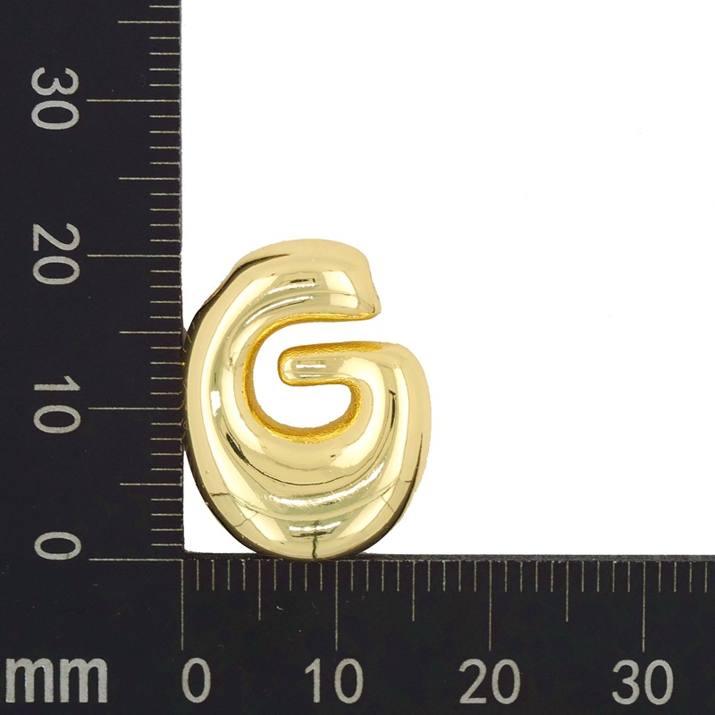 Copper Plating Letter Pendant Necklace display picture 3