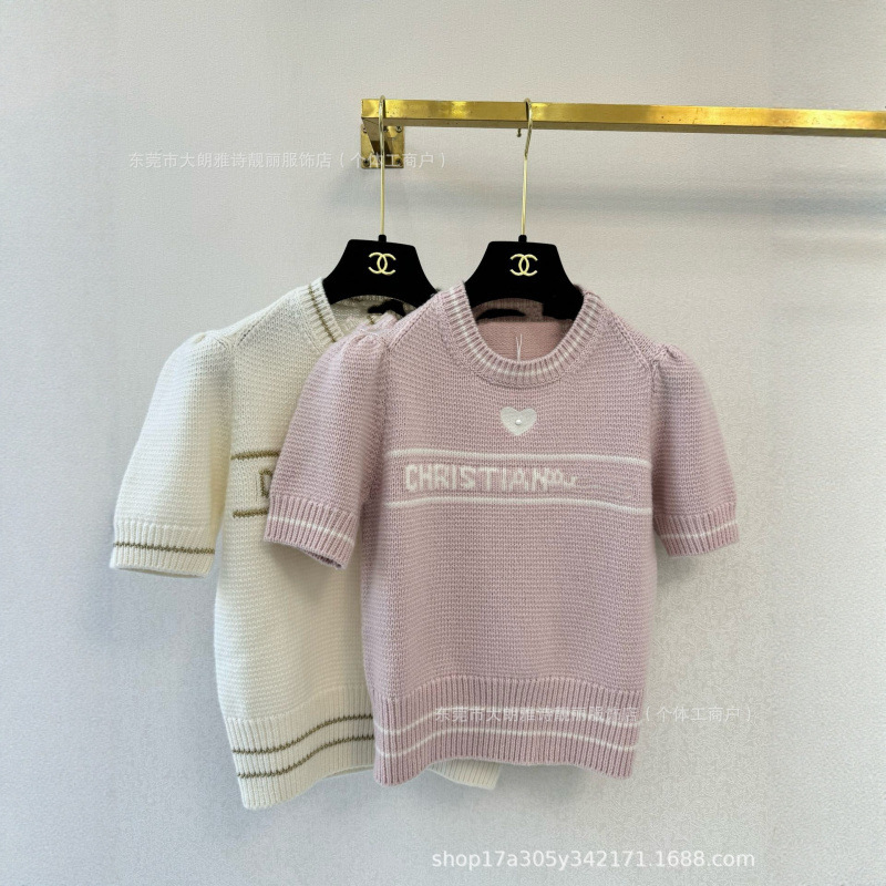 Non-Market Goods~Shenzhen Nanyou High-End European-Style Women's Clothing 25 Christmas Limited Edition Heart Letter Wool Short-Sleeve Sweater
