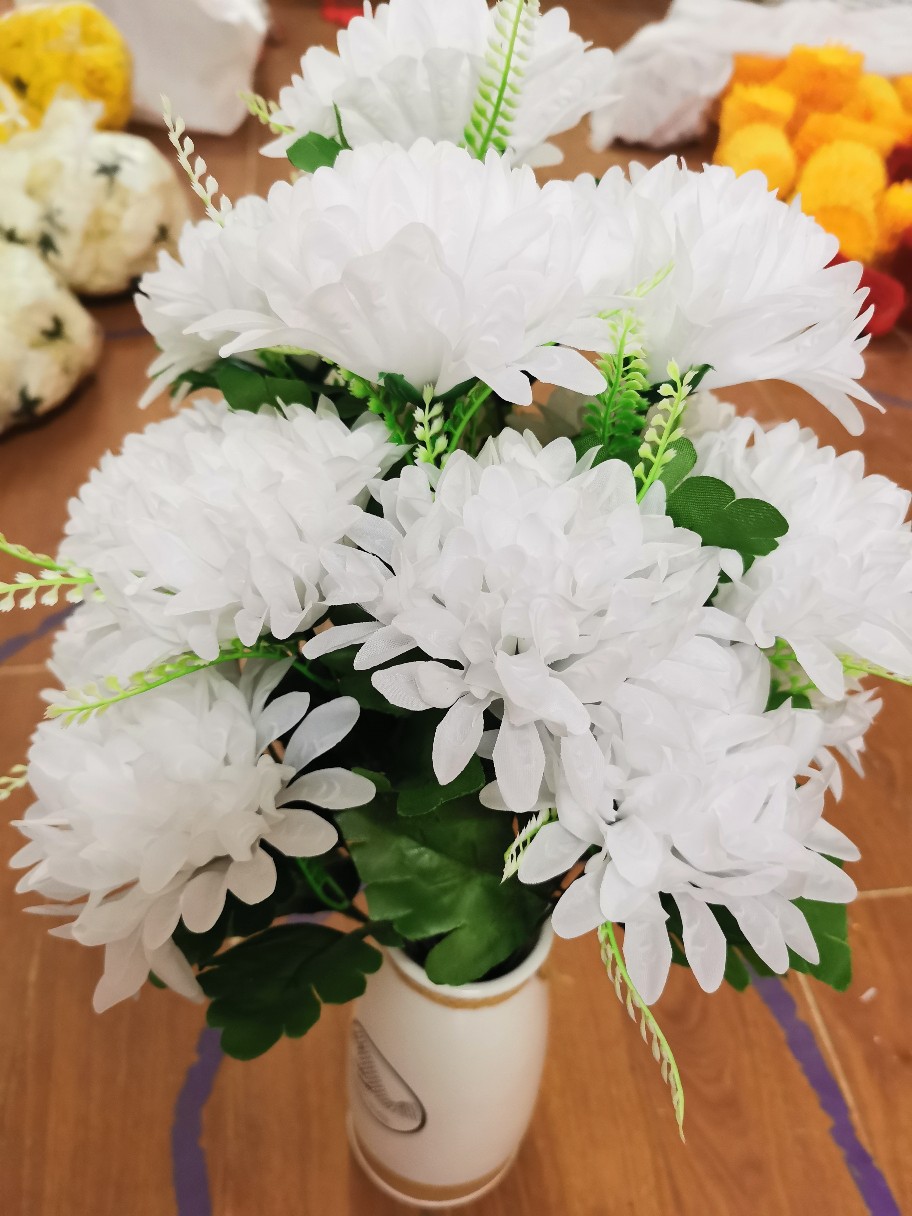 18 flores de cuerno delgado flores de decoración hechas a mano flores Qingming