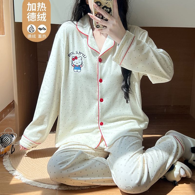 Pijamas de ternilla de mujeres otoño y invierno nuevo estilo japonés encantador conjunto de manga larga de dibujos animados gruesa ropa cálida para el hogar se puede usar fuera