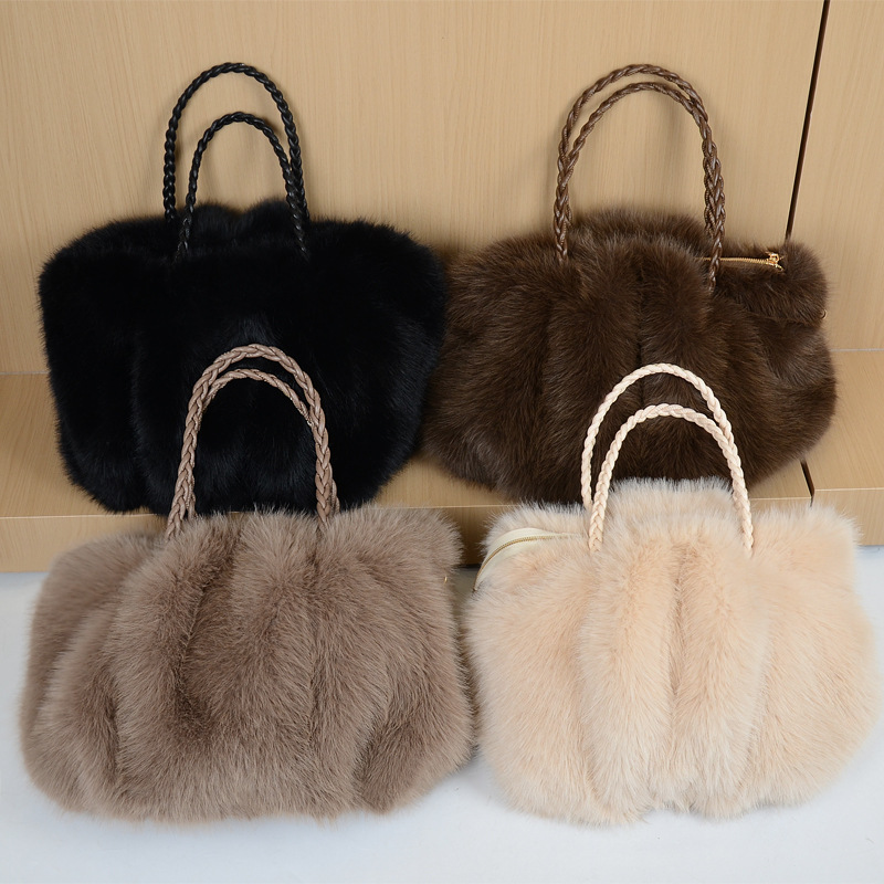 新款毛绒包女高级感时尚褶皱仿狐狸毛单肩斜挎包大容量托特毛毛包